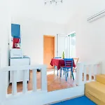 Studio Apartment Brela 3* بريلا