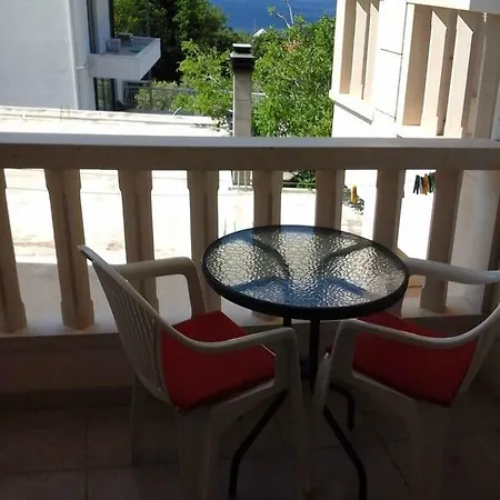 Studio Apartment Brela Brela