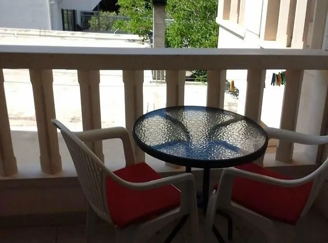 Studio Apartment Brela Brela